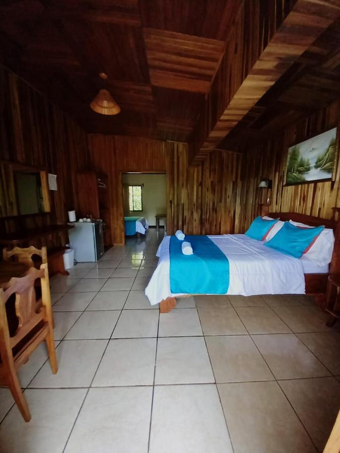 Belcruz Family Lodge Monteverde Екстериор снимка